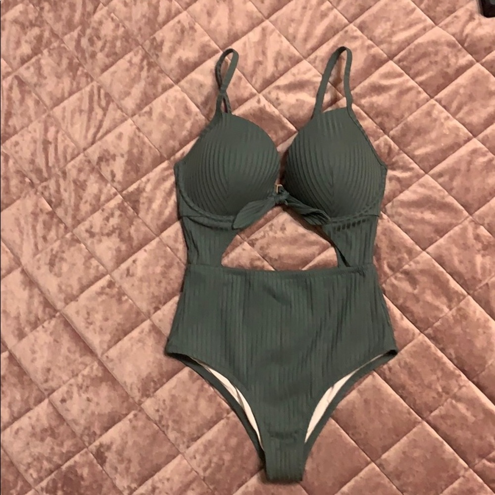 One piece bathing suit